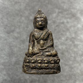 Alternative view of Chao Khun Nor Phra Kring Gao Ha, A.D. 1952