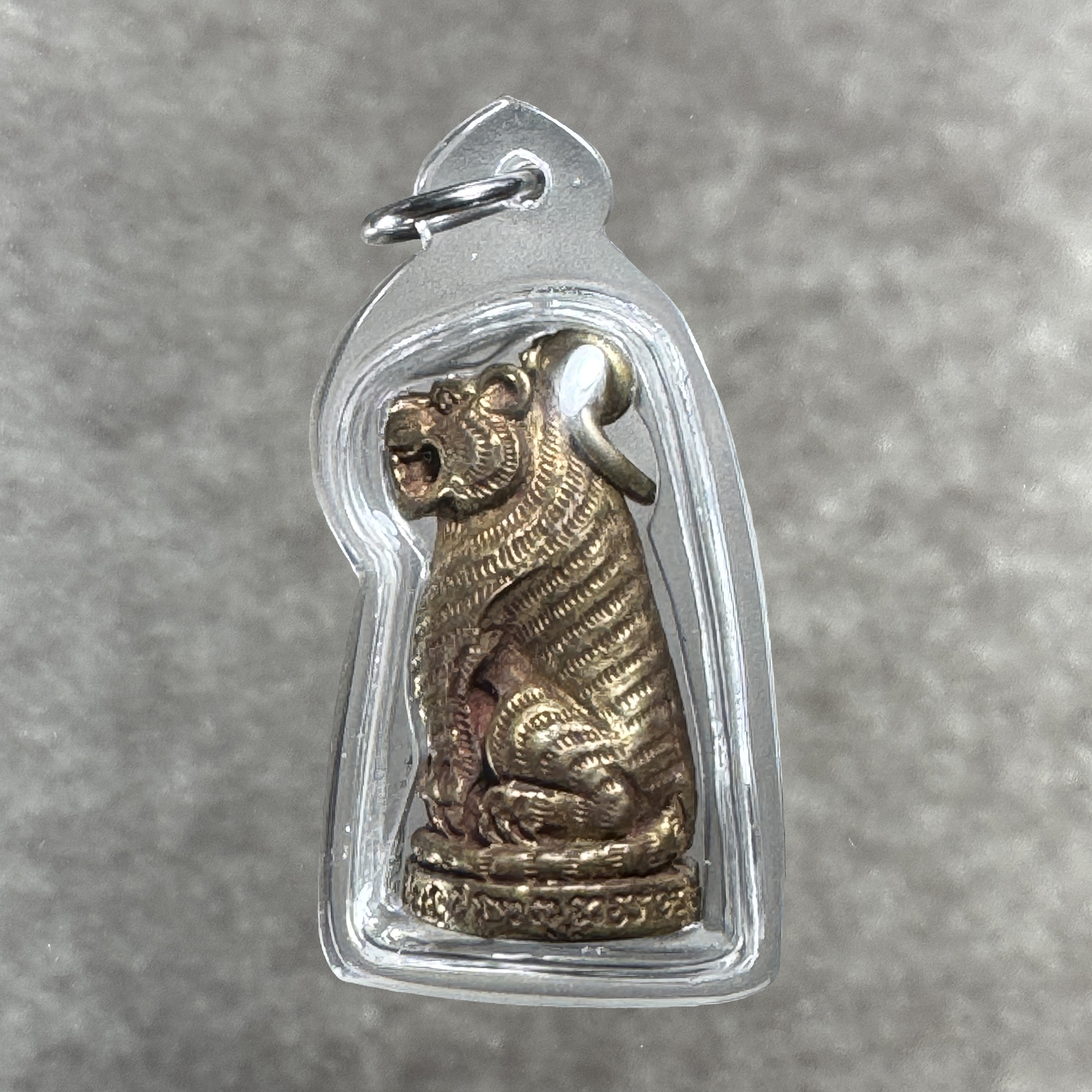 Luang Pho Pern Chao Phaya Suea Maha Amnard, A.D. 2000