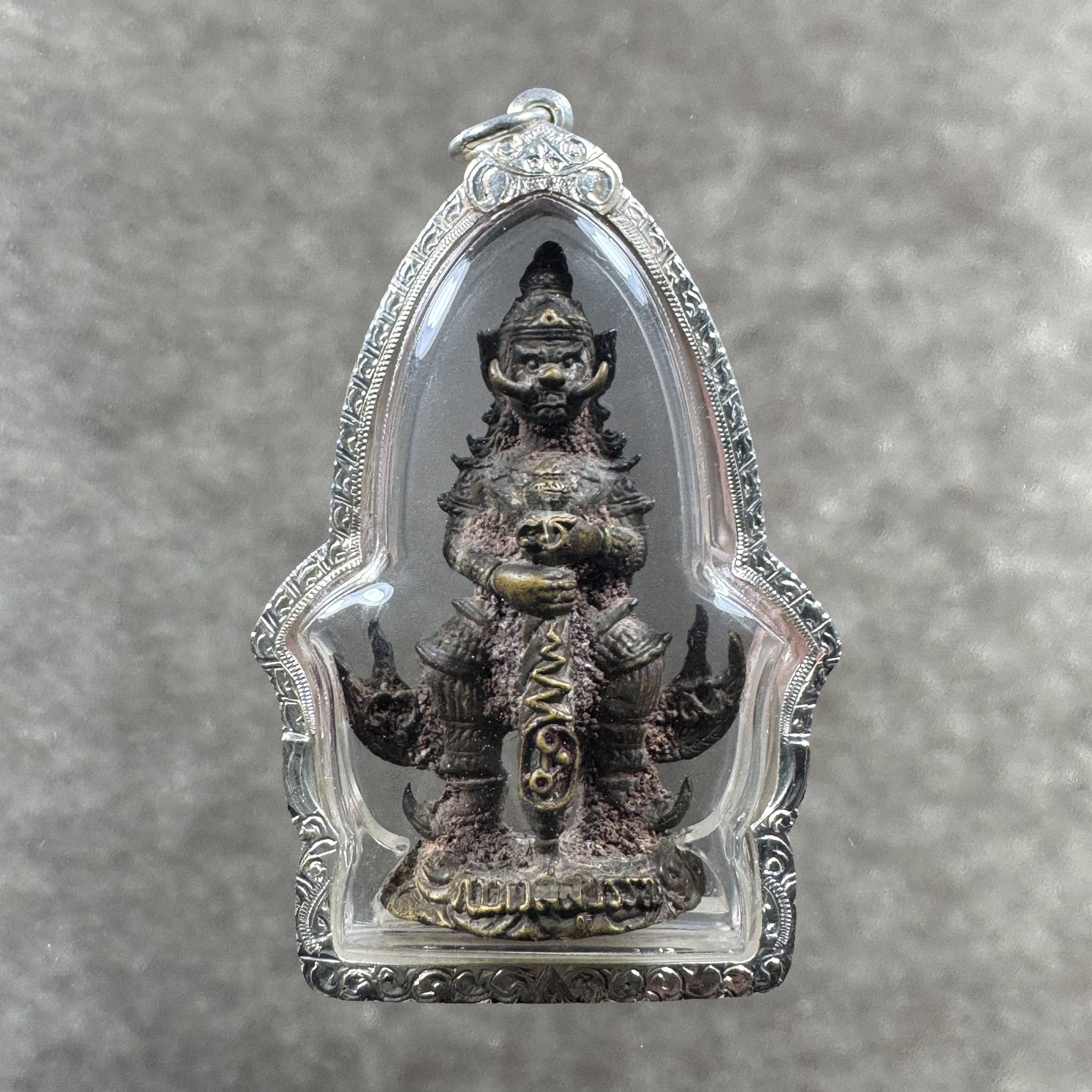 Luang Pho Kalong Tao Wessuwan Nuea Samrit Tedin Thai B.E. 2549 (2006)